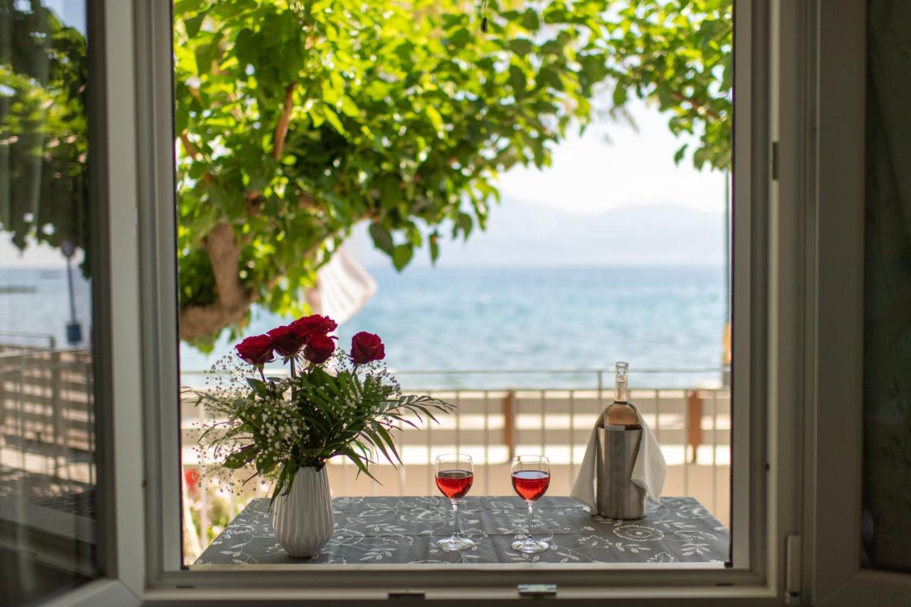 Moukas Seaside Romantico Apartment *